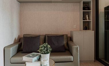For sale 1 bed condo in Khlong Toei, Bangkok