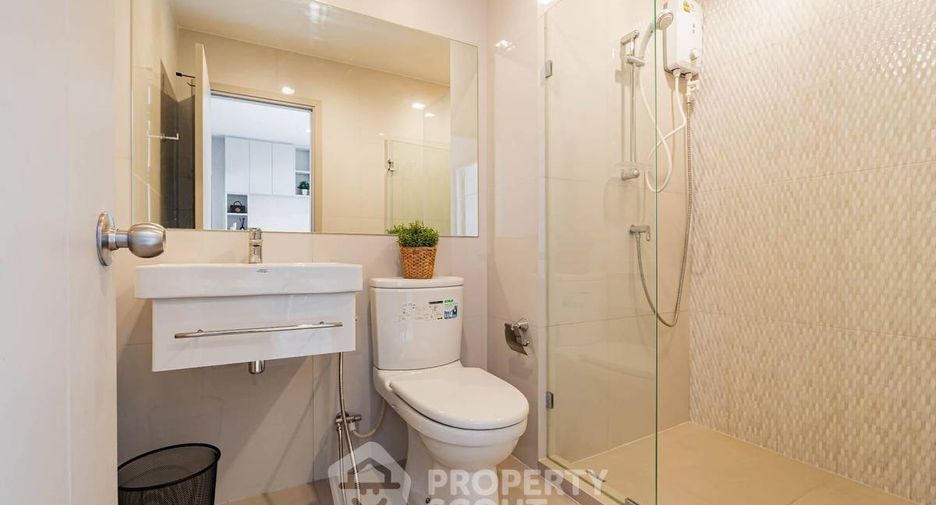 For sale 1 bed condo in Khlong Toei, Bangkok