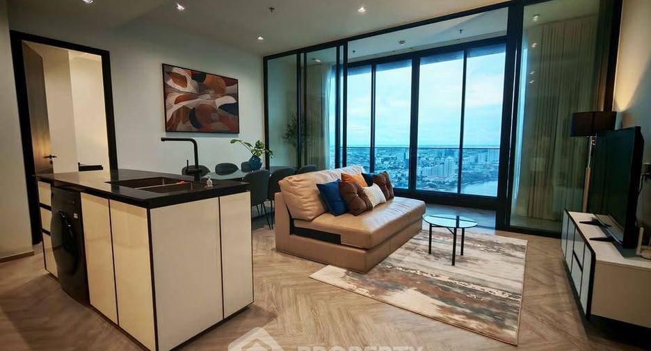 For rent 2 bedrooms condo in Khlong San, Bangkok