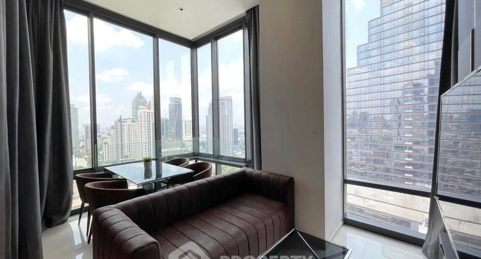 For rent 2 bedrooms condo in Bang Rak, Bangkok