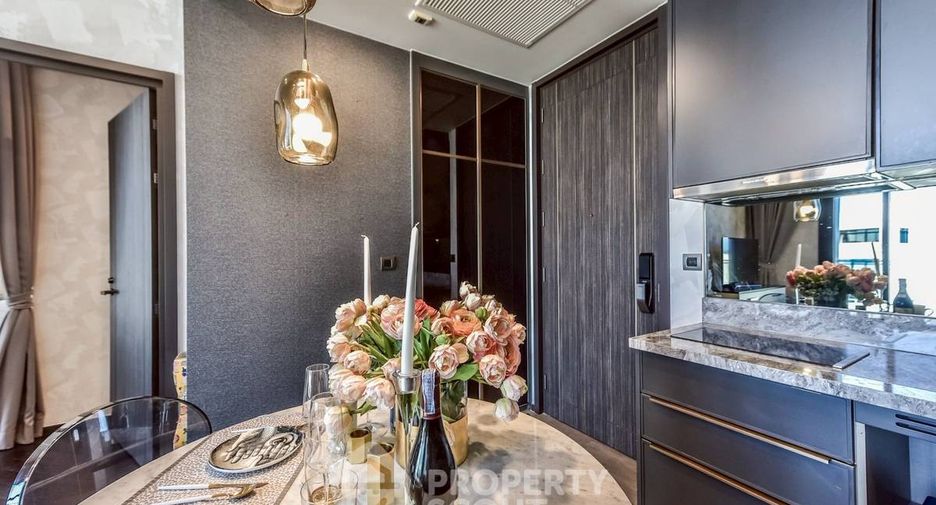 For rent 1 bed condo in Phaya Thai, Bangkok