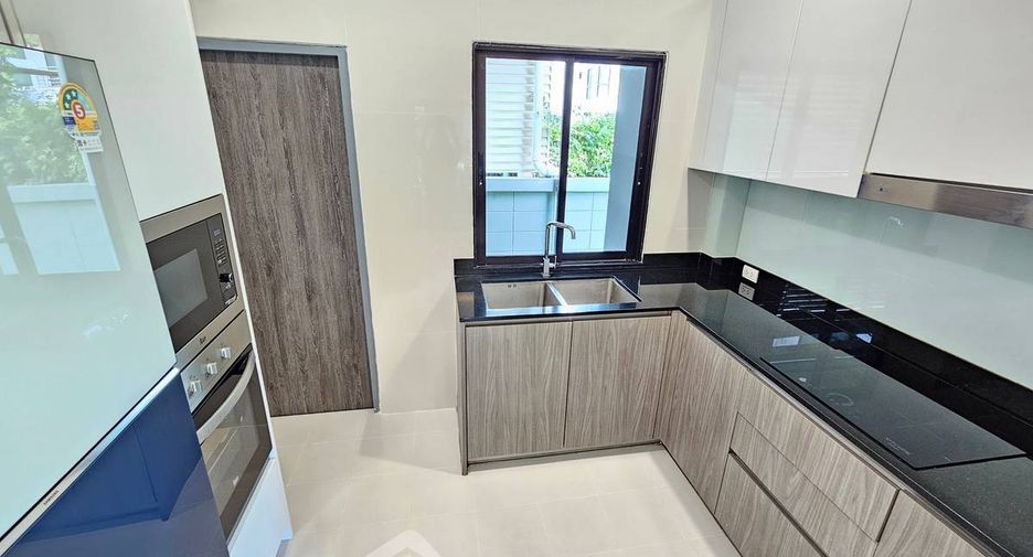 For rent 4 bedrooms house in Prawet, Bangkok