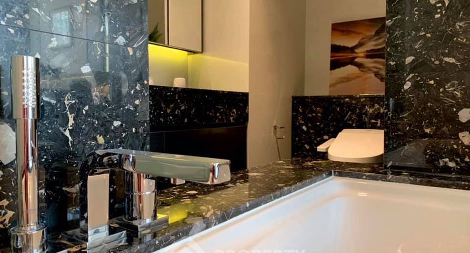 For rent 1 bed condo in Khlong Toei, Bangkok