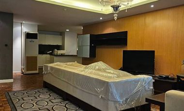 À louer 3 chambres condo à Watthana, Bangkok