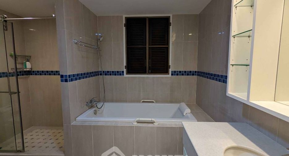 Wohnung zur Miete mit 2 Zimmer in Huai Khwang, Bangkok