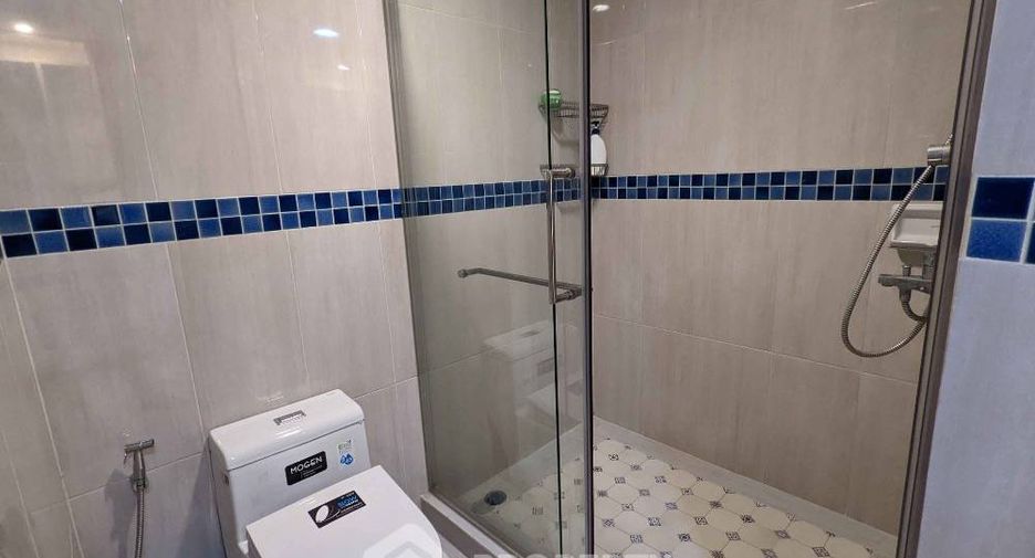 Wohnung zur Miete mit 2 Zimmer in Huai Khwang, Bangkok