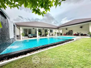 For Rent 6 Bedroom House In Bang Lamung, Chonburi