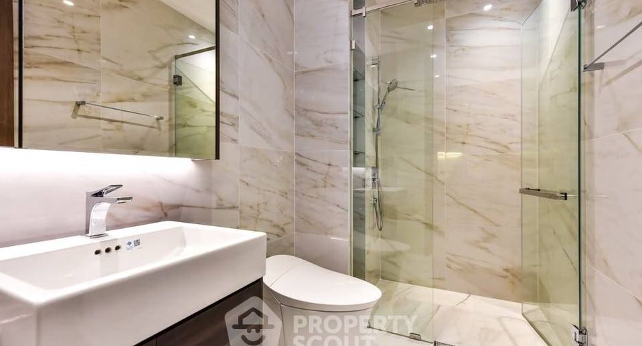 For rent 1 bed condo in Sathon, Bangkok