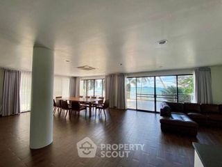 For rent 4 bedrooms villa in Bang Lamung, Chonburi
