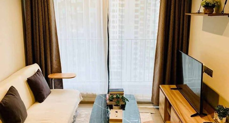 À louer 1 chambre condo à Huai Khwang, Bangkok