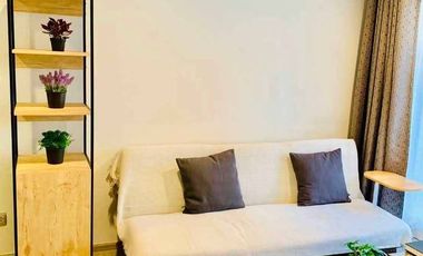 Wohnung zur Miete mit 1 Zimmer in Huai Khwang, Bangkok