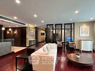 Condo en alquiler de 3 habitaciones en Pathum Wan, Bangkok
