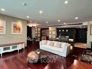Condo en alquiler de 3 habitaciones en Pathum Wan, Bangkok