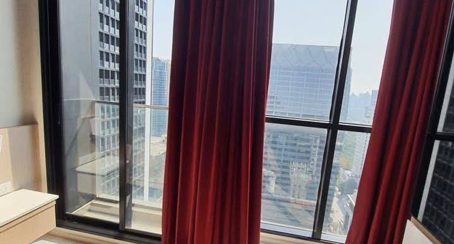 Wohnung zur Miete mit 2 Zimmer in Pathum Wan, Bangkok