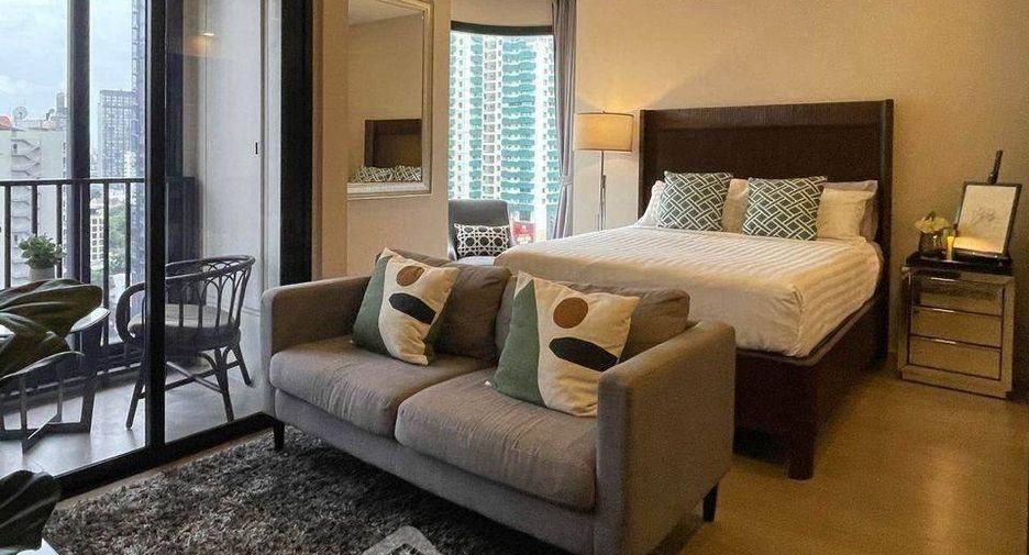 For rent 1 bed condo in Khlong Toei, Bangkok