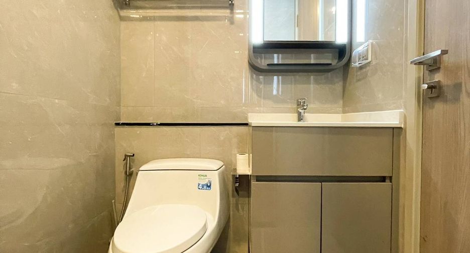 Wohnung zur Miete mit 1 Zimmer in Huai Khwang, Bangkok