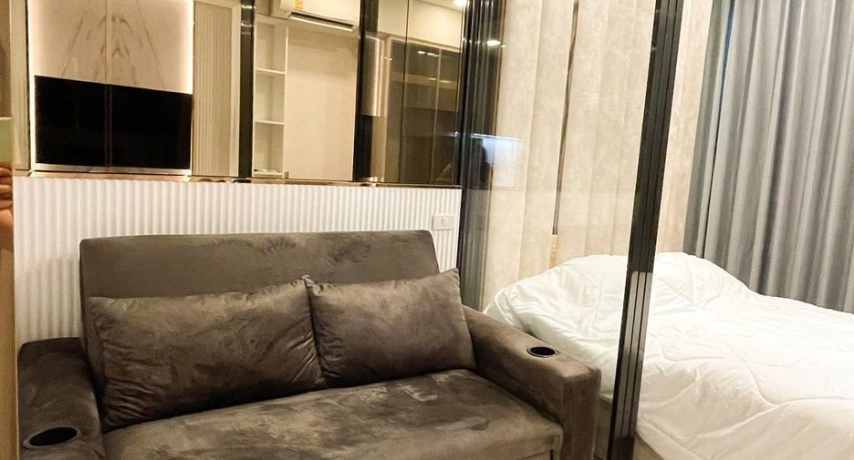Wohnung zur Miete mit 1 Zimmer in Huai Khwang, Bangkok