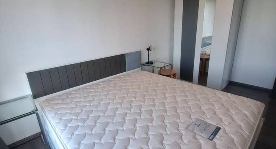 Condo en alquiler de 2 habitaciones en Watthana, Bangkok