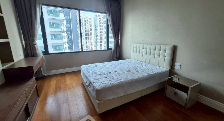 Wohnung zur Miete mit 3 Zimmer in Khlong Toei, Bangkok