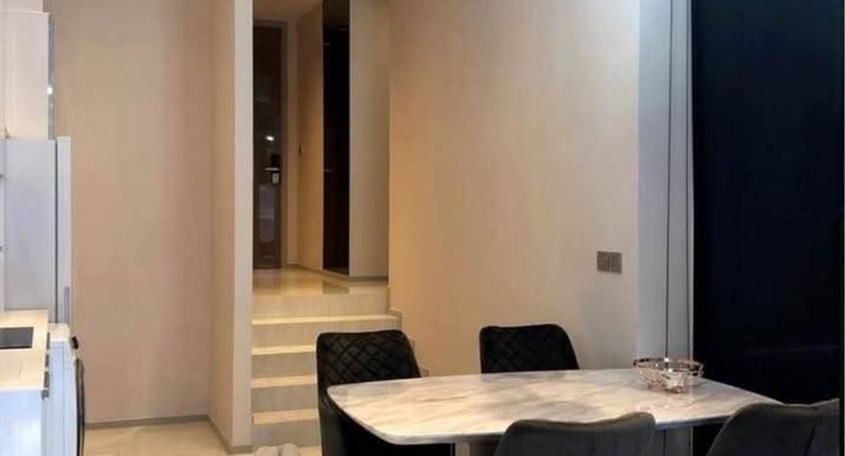 For rent 2 bedrooms condo in Bang Rak, Bangkok