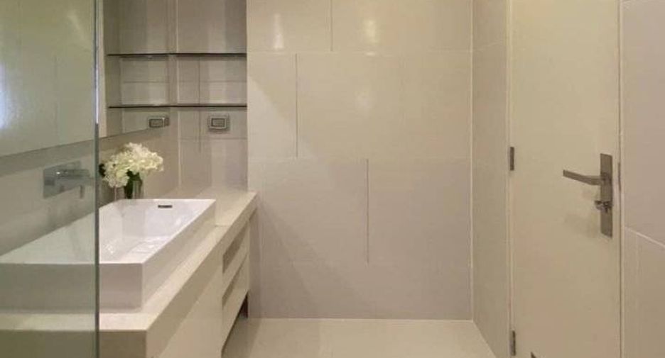 Condo en alquiler de 1 habitaciones en Sathon, Bangkok