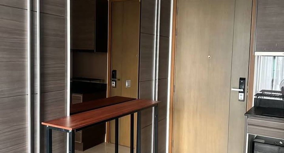 For rent 1 Beds condo in Khlong Toei, Bangkok