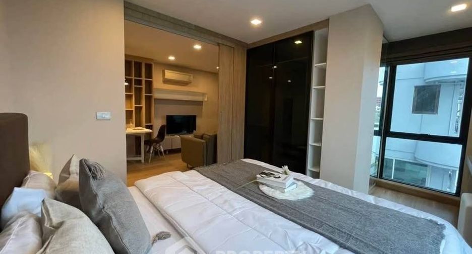 À louer 1 chambre condo à Watthana, Bangkok