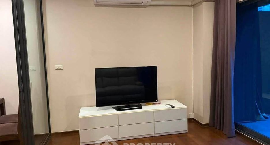Condo en alquiler de 1 habitaciones en Khlong Toei, Bangkok