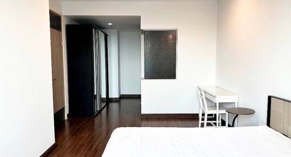 À louer 1 chambre condo à Ratchathewi, Bangkok