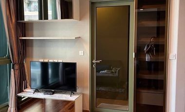 For rent 1 bed condo in Pathum Wan, Bangkok