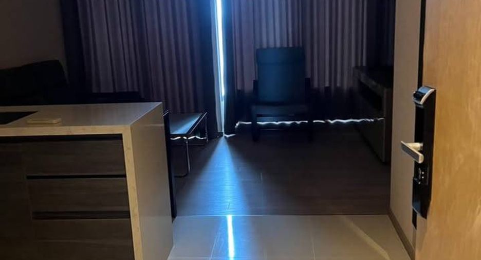 For rent 1 bed condo in Watthana, Bangkok