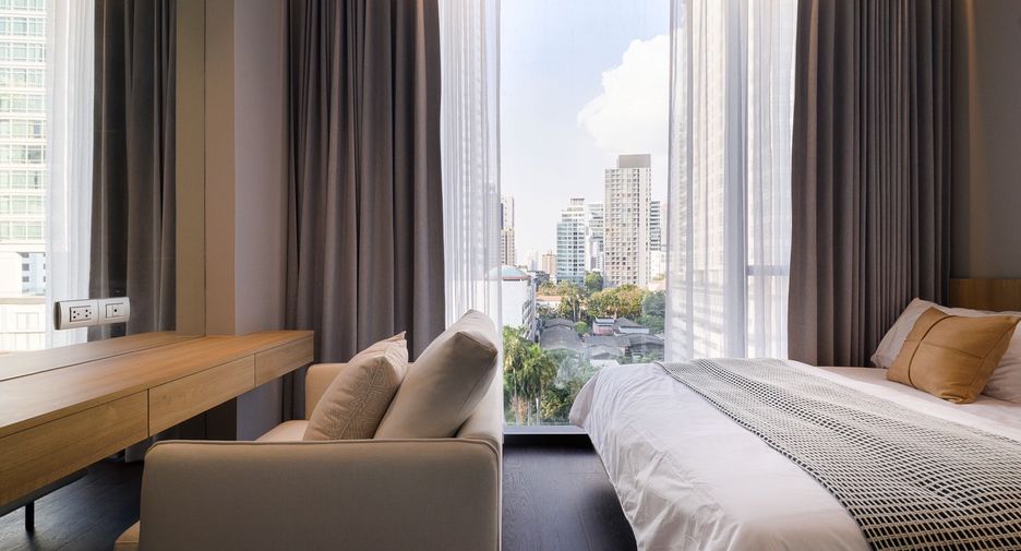 Condo en alquiler y en venta de 2 habitaciones en Khlong Toei, Bangkok