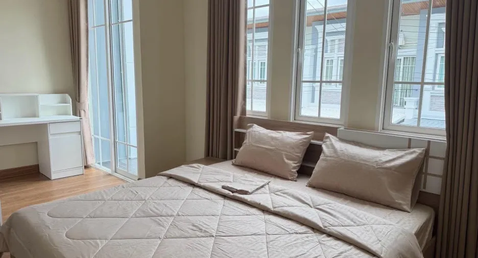 Reihenhaus zur Miete mit 3 Zimmer in Mueang Chiang Mai, Chiang Mai