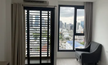 For sale studio condo in Phaya Thai, Bangkok