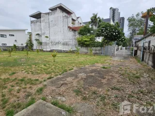 For sale land in Phra Khanong, Bangkok