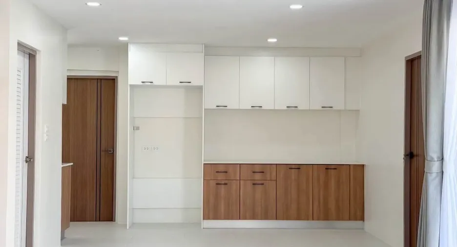 For sale 4 bedrooms villa in Mueang Phuket, Phuket