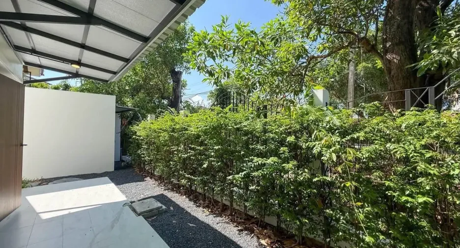 For sale 4 bedrooms villa in Mueang Phuket, Phuket