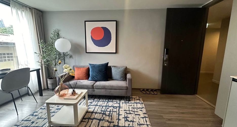 For rent 1 bed condo in Khlong Toei, Bangkok
