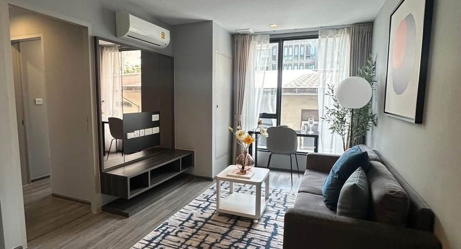 For rent 1 bed condo in Khlong Toei, Bangkok