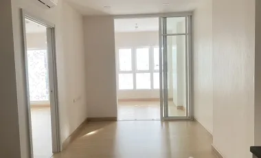 Продажа 1 кровать кондо в Банг Капи, Бангкок