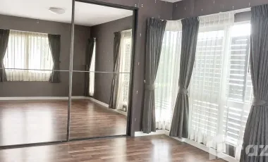 Casa en venta de 3 habitaciones en San Kamphaeng, Chiang Mai
