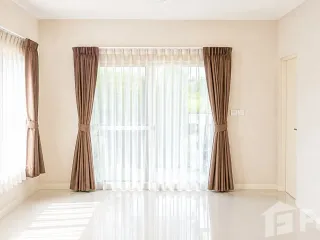 For sale 3 bedrooms house in San Kamphaeng, Chiang Mai