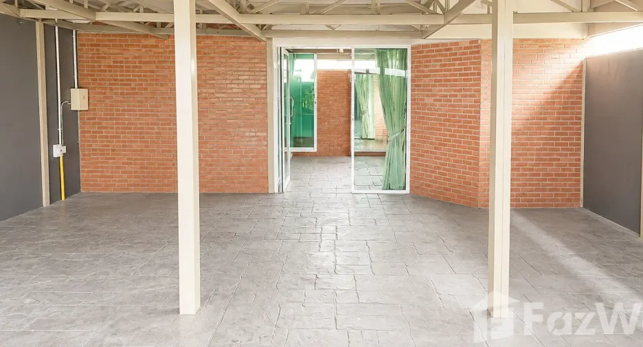 Casa en venta de 3 habitaciones en San Kamphaeng, Chiang Mai