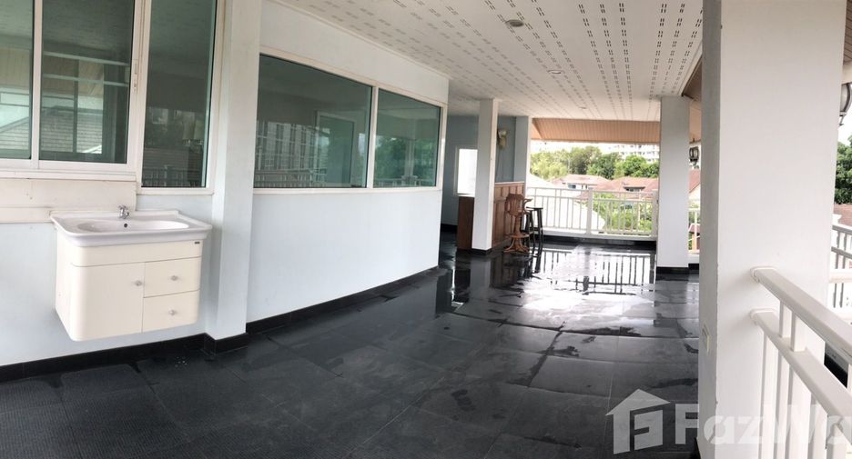 For sale and for rent 6 bedrooms villa in Jomtien, Pattaya