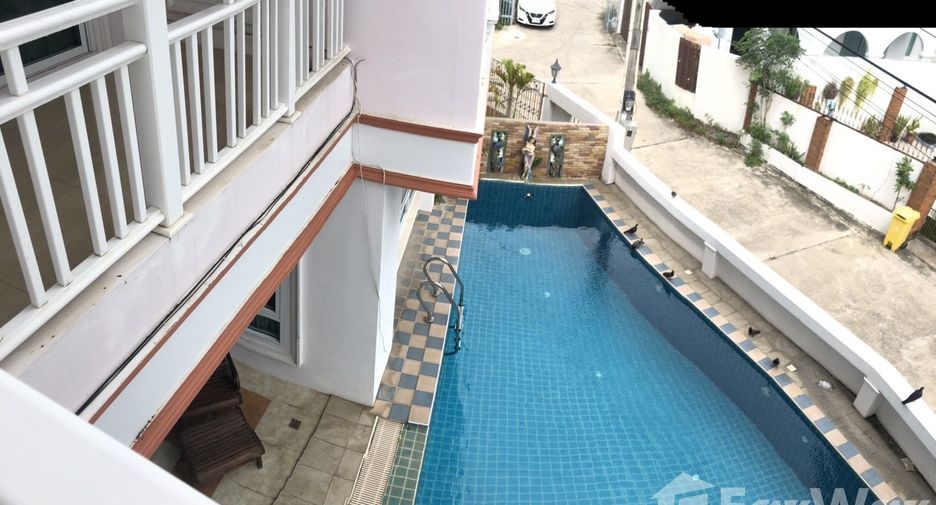 For sale and for rent 6 bedrooms villa in Jomtien, Pattaya