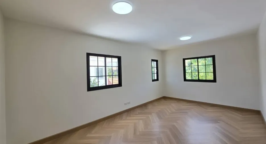 For sale 4 bedrooms house in Bang Yai, Nonthaburi