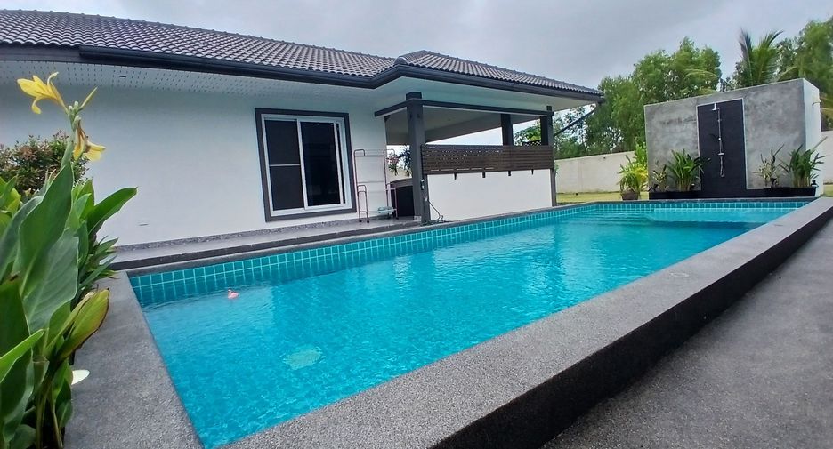 出售 4 卧室 别墅 在 Cha-Am, Phetchaburi