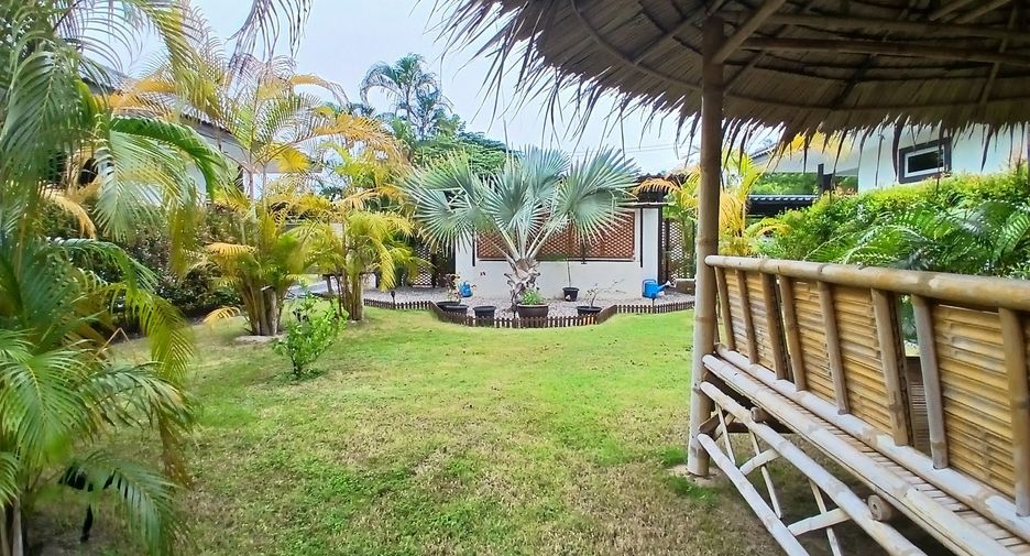 出售 4 卧室 别墅 在 Cha-Am, Phetchaburi