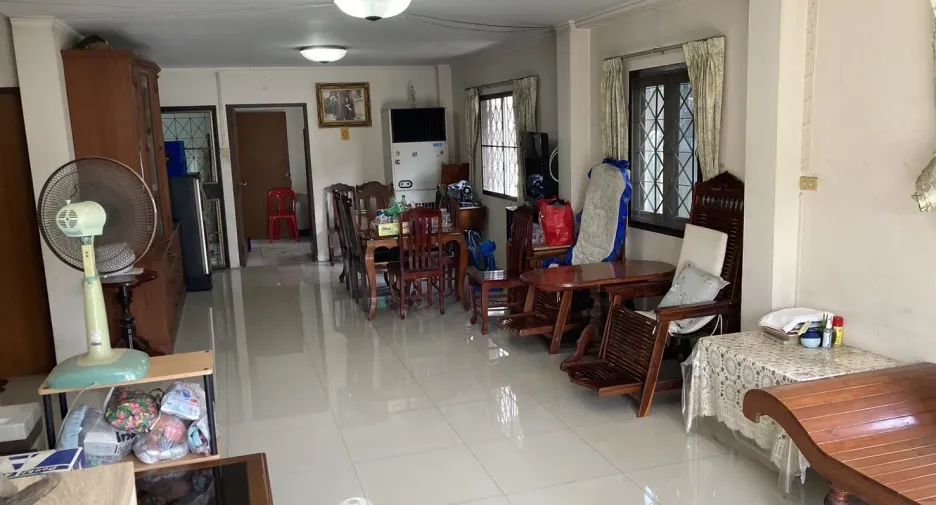 Casa en venta de 5 habitaciones en Chatuchak, Bangkok