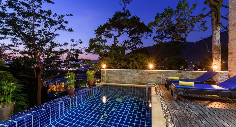 Villa zum Kauf mit 4 Zimmer in Kathu, Phuket